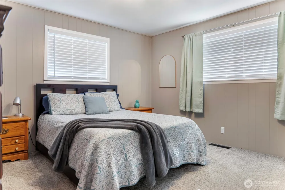 948 4th Ave Okanogan, WA 98840