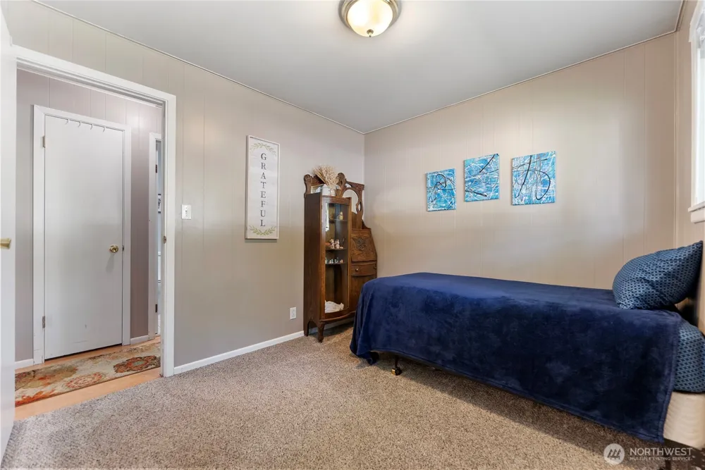 948 4th Ave Okanogan, WA 98840