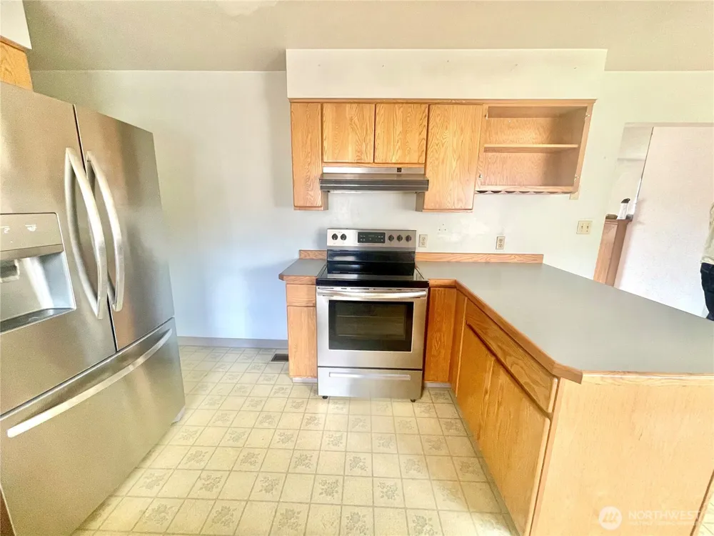 610 SW Front Avenue Castle Rock, WA 98611