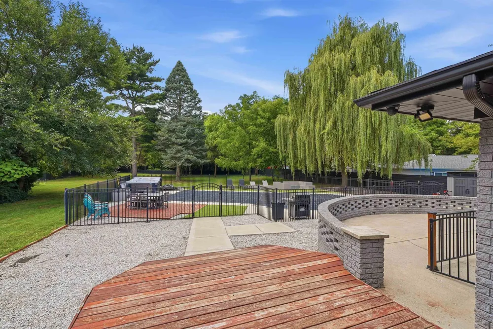 8650 Clinton River Road Sterling Heights City, MI 48314