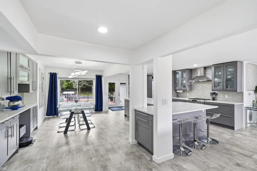 8650 Clinton River Road Sterling Heights City, MI 48314