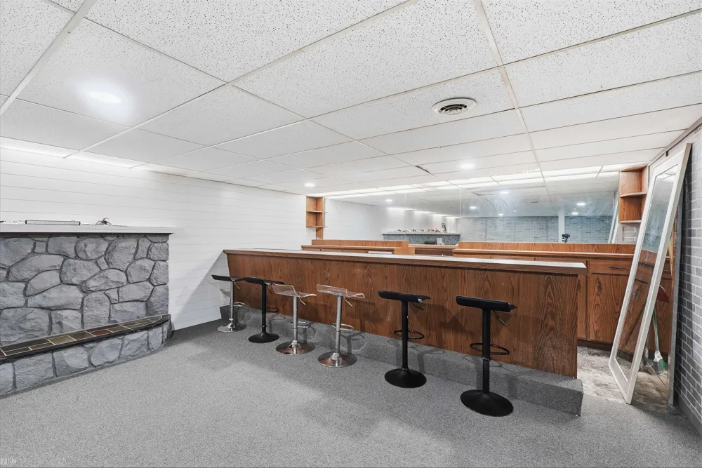 8650 Clinton River Road Sterling Heights City, MI 48314