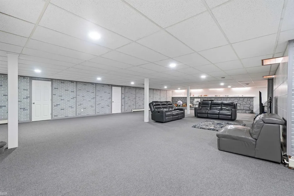 8650 Clinton River Road Sterling Heights City, MI 48314