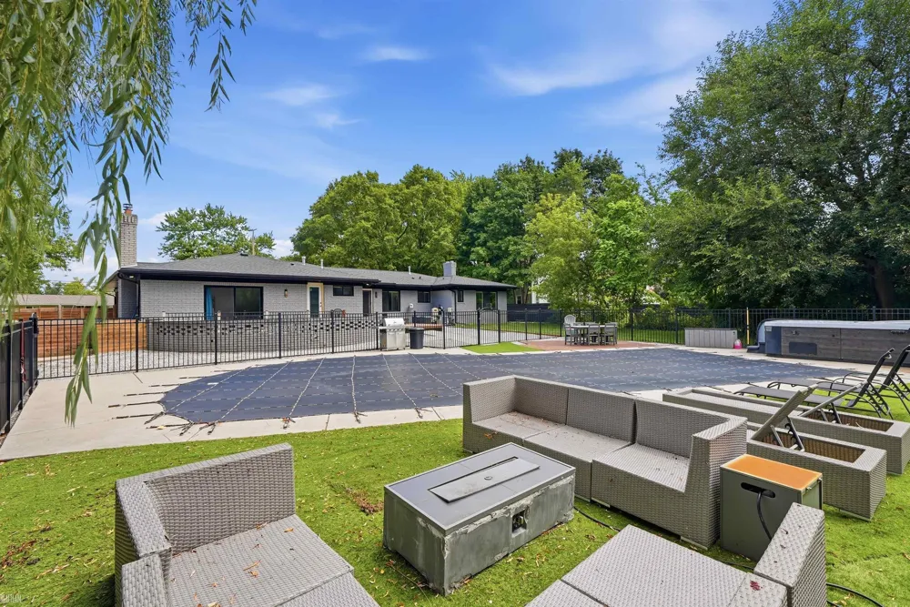8650 Clinton River Road Sterling Heights City, MI 48314
