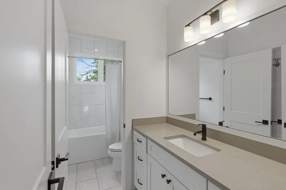 2210 Grantland Ave Nashville, TN 37204