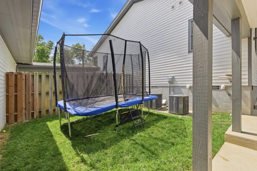 2210 Grantland Ave Nashville, TN 37204