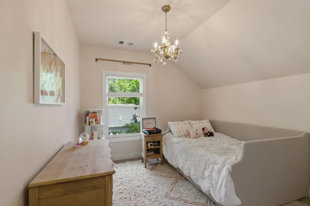 2210 Grantland Ave Nashville, TN 37204