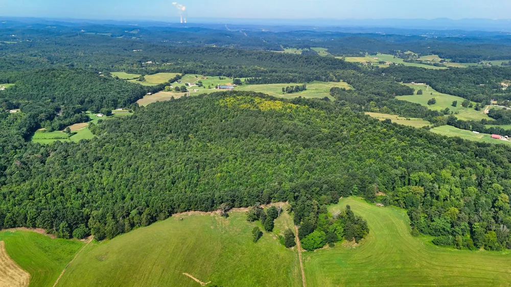 2 Moss Rd Philadelphia, TN 37846