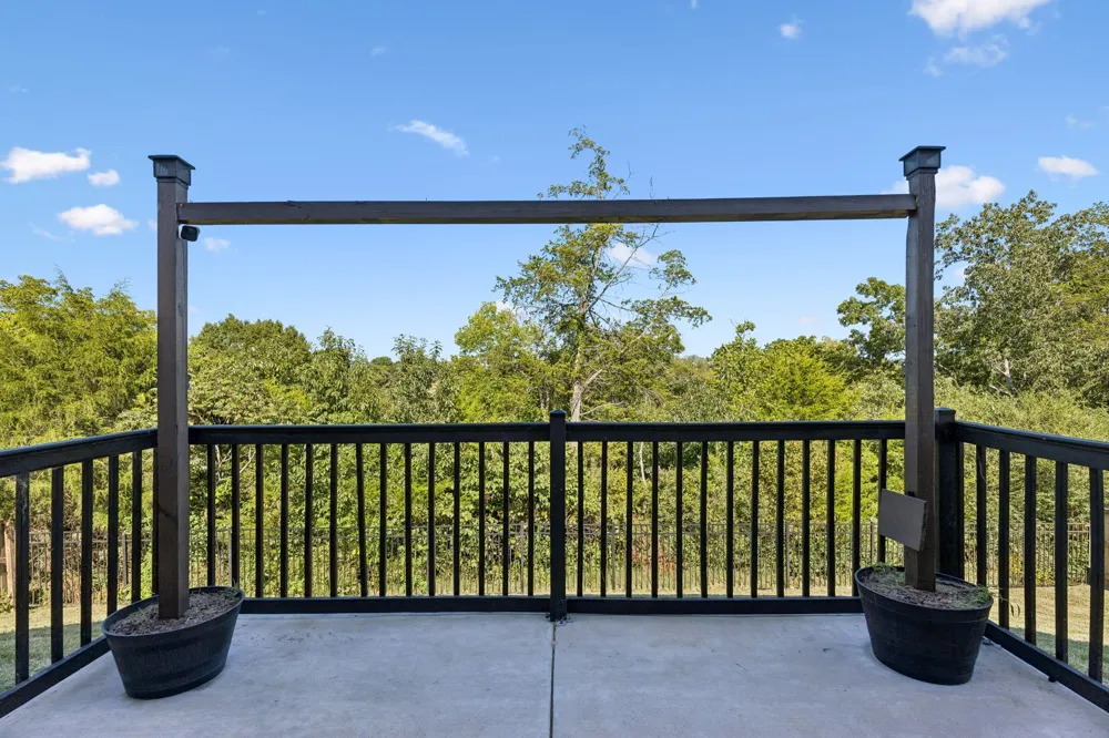 2247 Bee Hive Dr Columbia, TN 38401