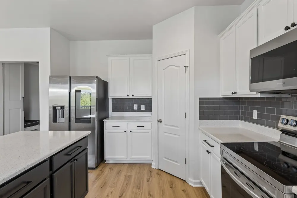 2247 Bee Hive Dr Columbia, TN 38401