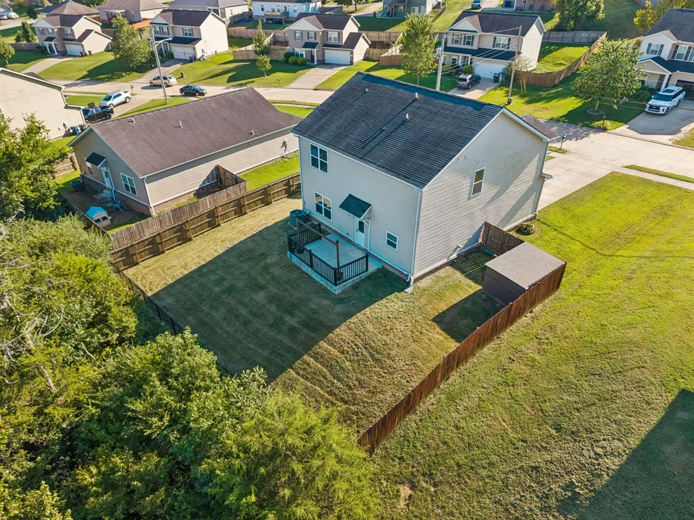 2247 Bee Hive Dr Columbia, TN 38401