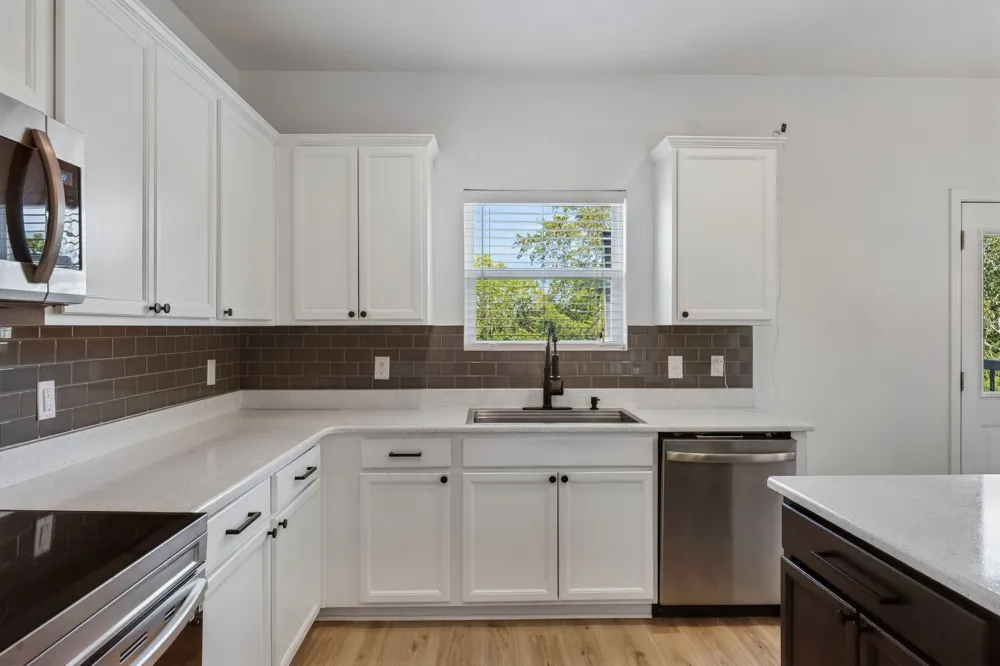 2247 Bee Hive Dr Columbia, TN 38401