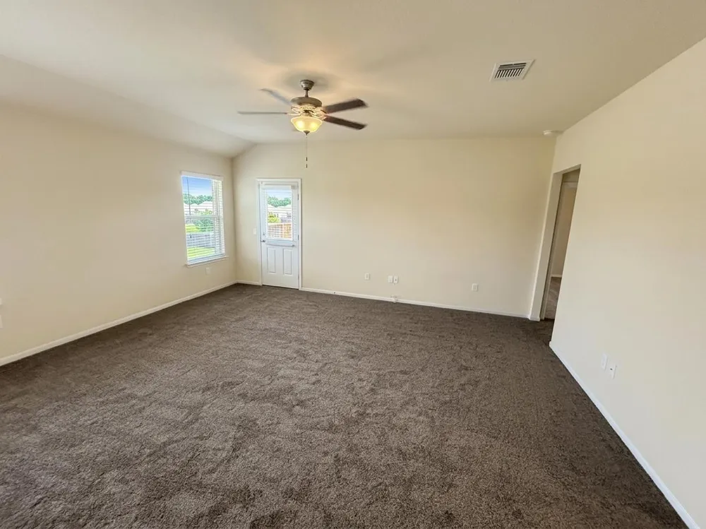 608 Kaluga Trail Leander, TX 78641