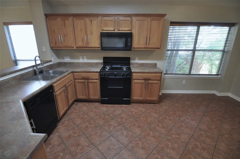 1830 Paradise Ridge Drive Round Rock, TX 78665