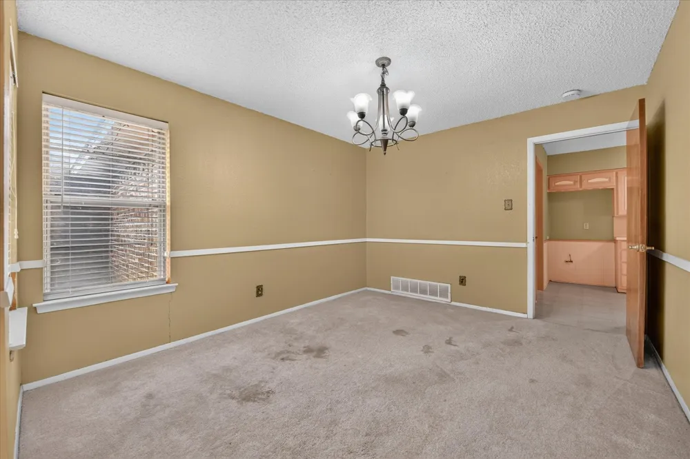 1617 Bent Oak Drive Bedford, TX 76021