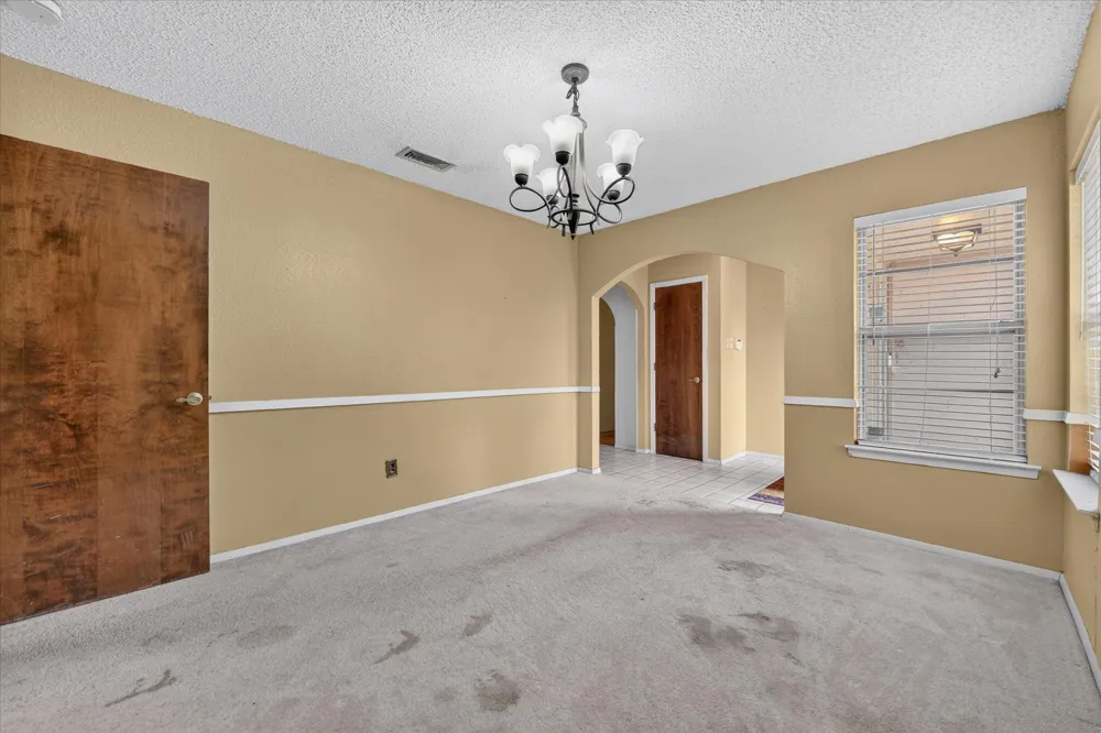 1617 Bent Oak Drive Bedford, TX 76021