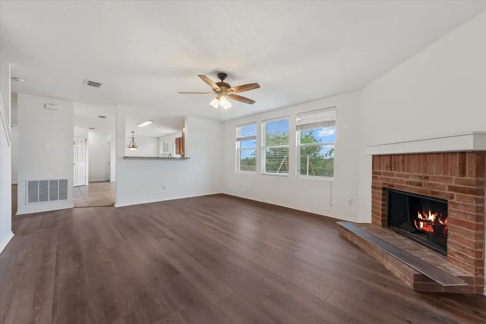 715 Odenville Drive Wylie, TX 75098
