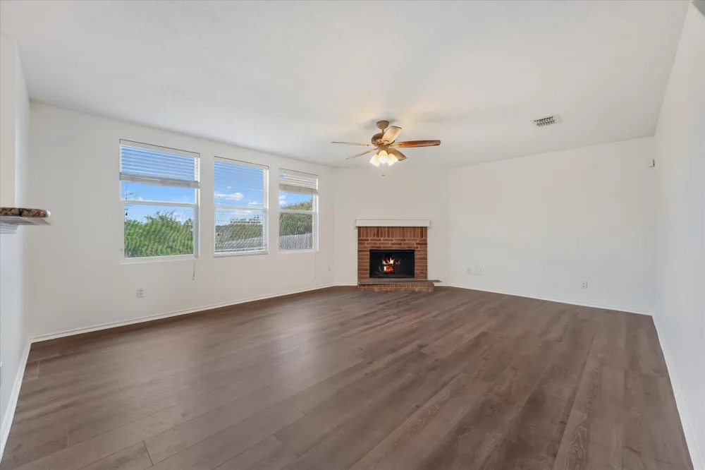 715 Odenville Drive Wylie, TX 75098