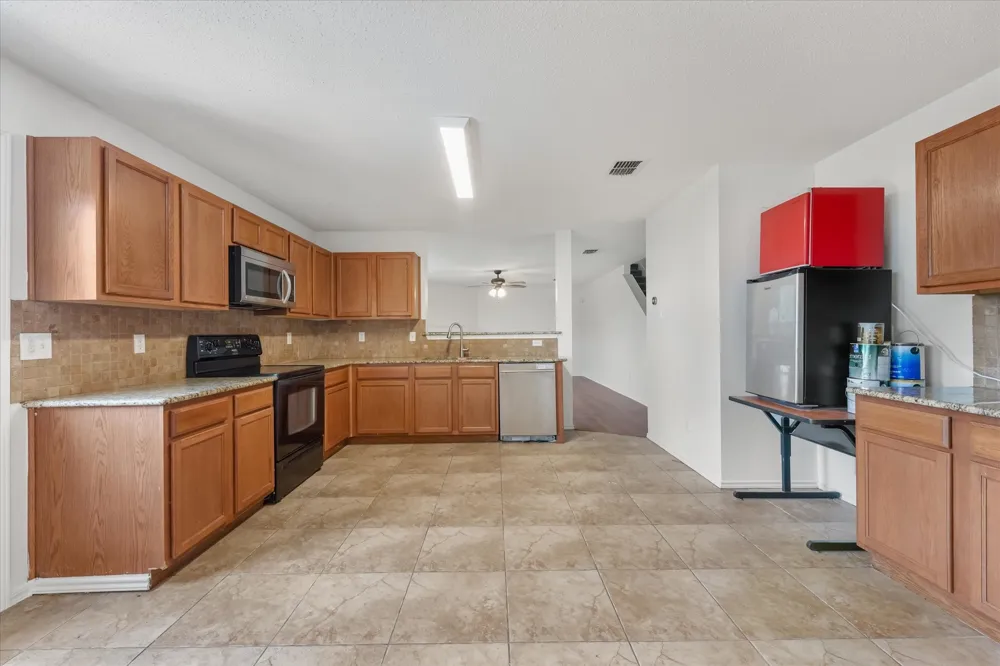 715 Odenville Drive Wylie, TX 75098