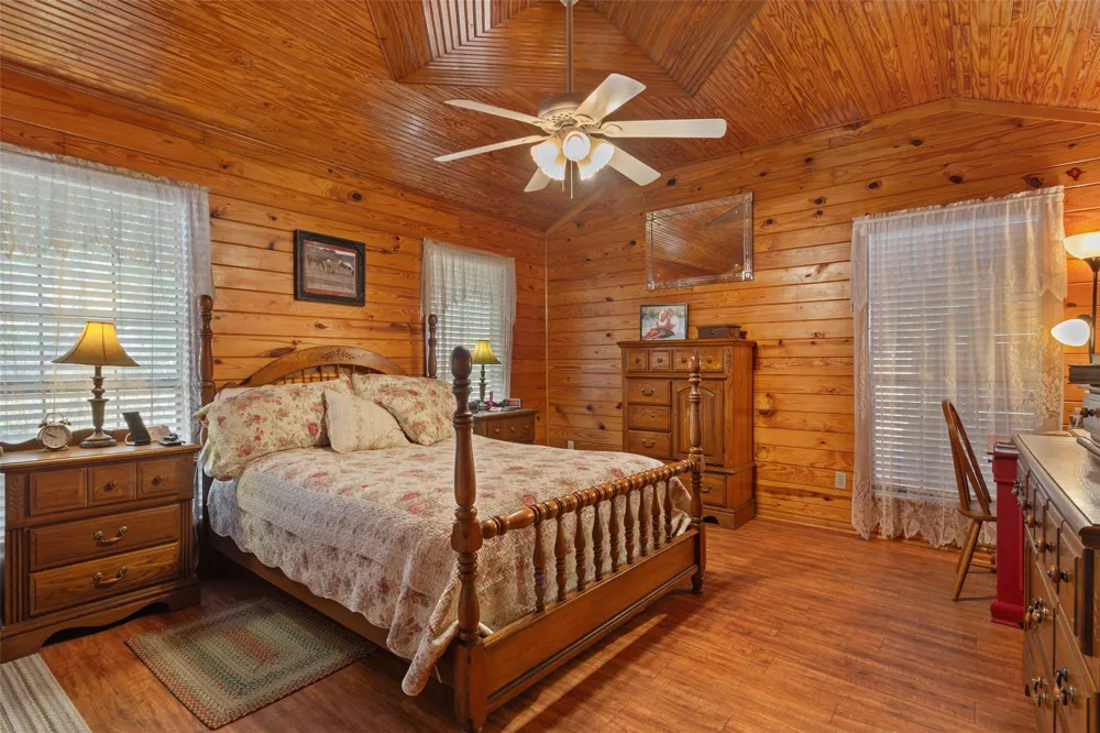 420 E US Highway 84 Fairfield, TX 75840