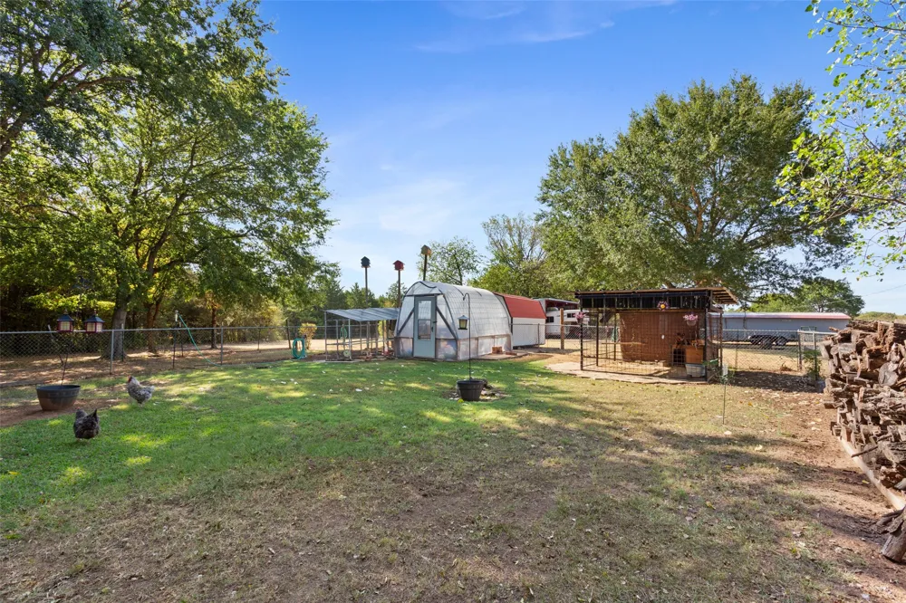 420 E US Highway 84 Fairfield, TX 75840