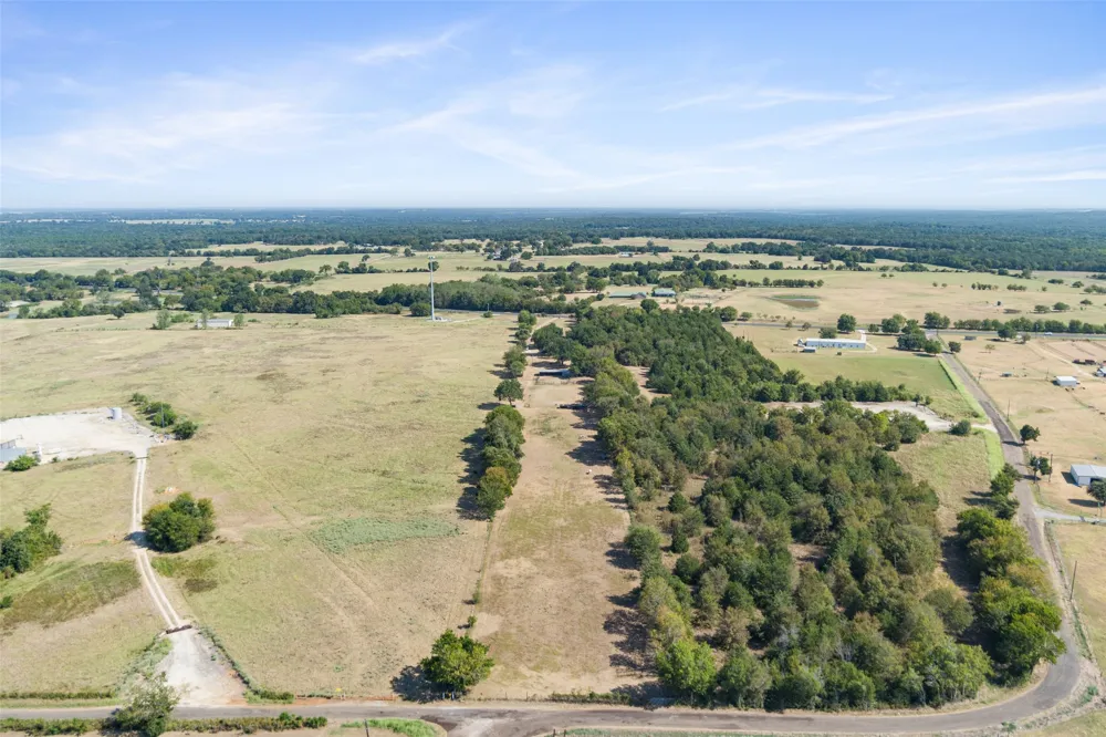 420 E US Highway 84 Fairfield, TX 75840