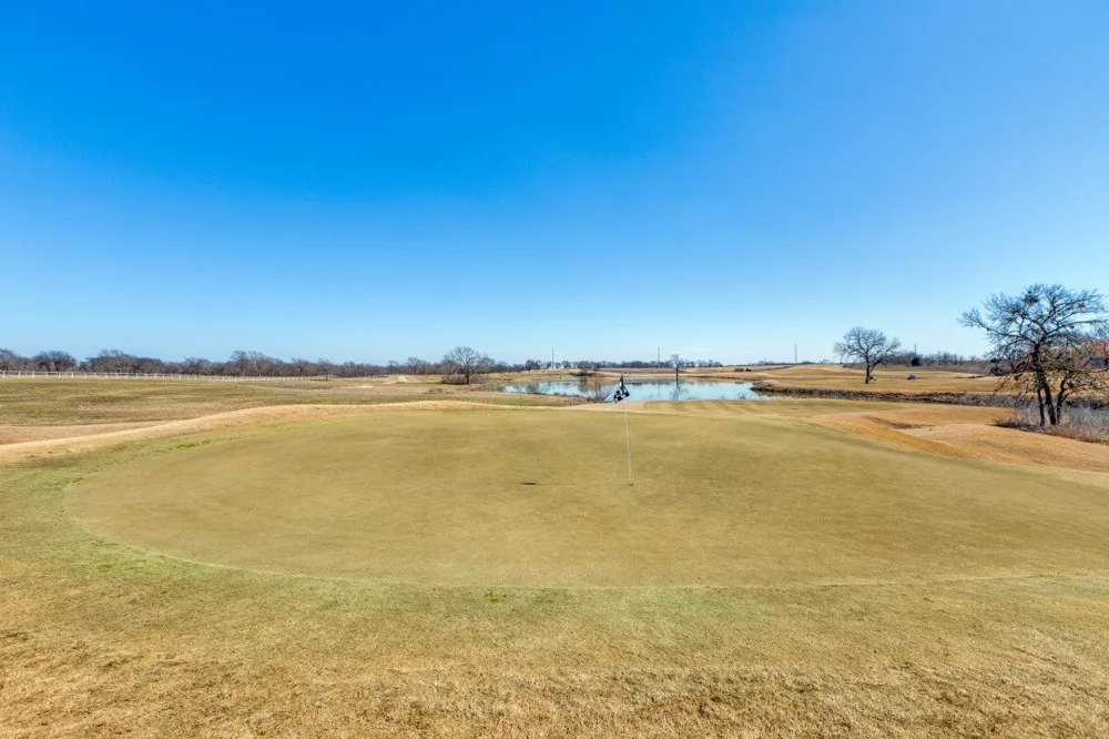 1204 Quail Creek Court Gunter, TX 75058