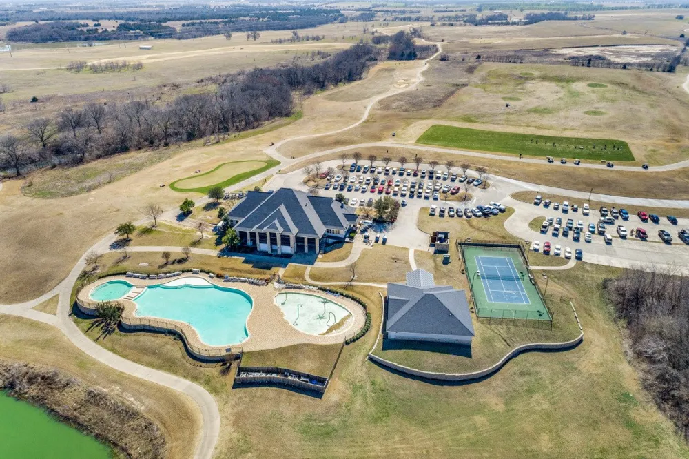 1204 Quail Creek Court Gunter, TX 75058