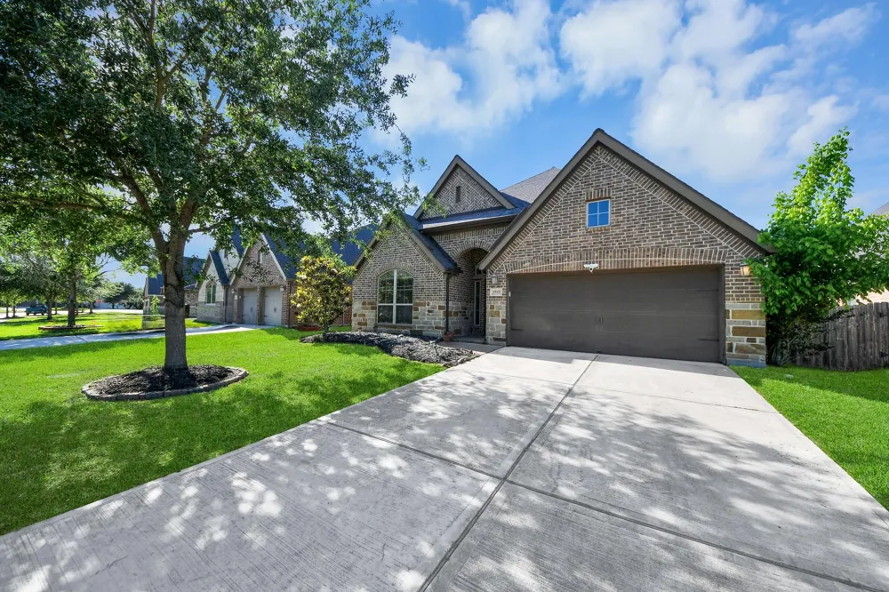 2918 Garden River Lane Richmond, TX 77406