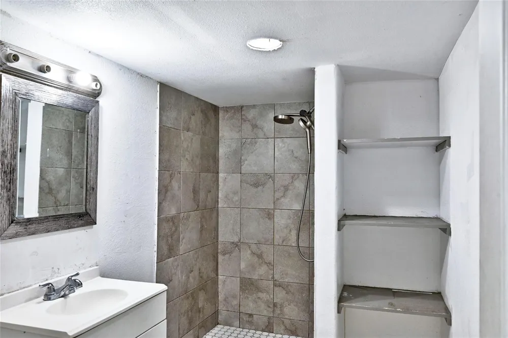 314 King Street Houston, TX 77022