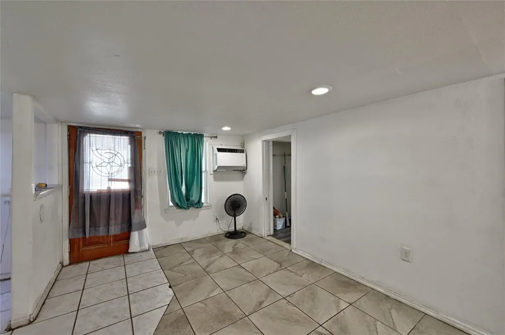 314 King Street Houston, TX 77022