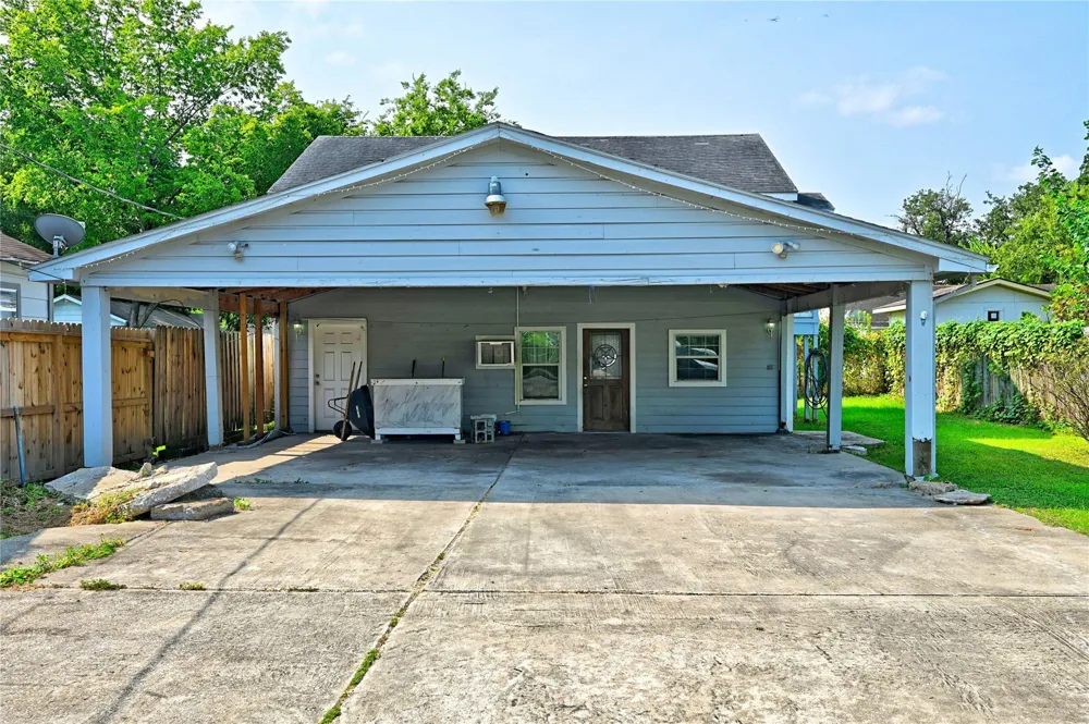 314 King Street Houston, TX 77022