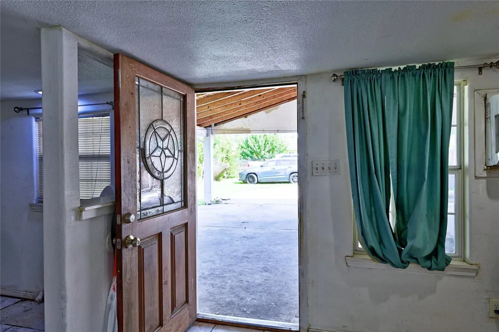 314 King Street Houston, TX 77022