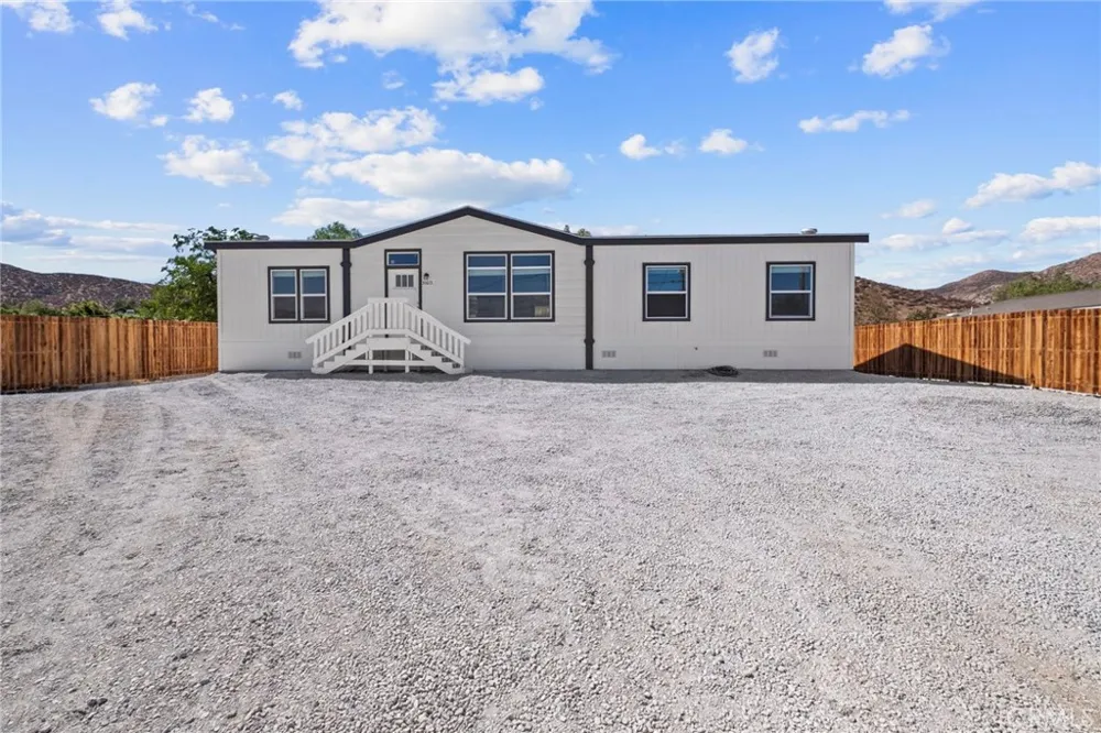 31613 Allen Homeland, CA 92548