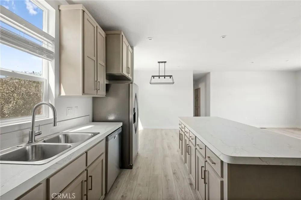 31613 Allen Homeland, CA 92548