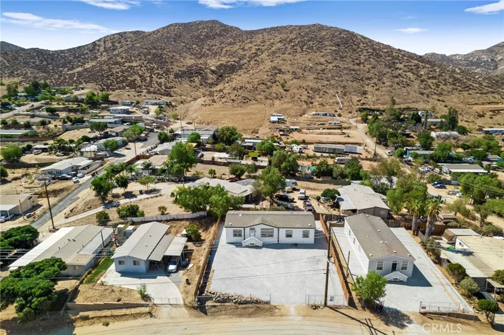 31613 Allen Homeland, CA 92548