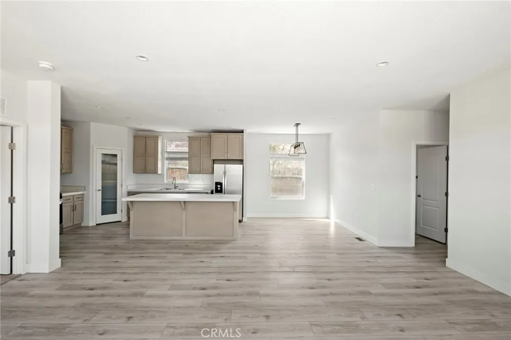 31613 Allen Homeland, CA 92548