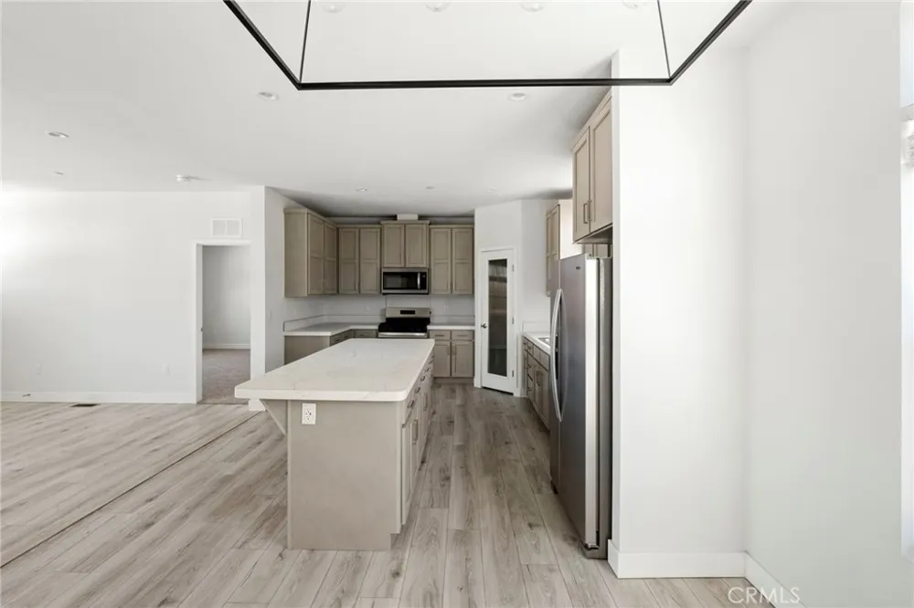 31613 Allen Homeland, CA 92548