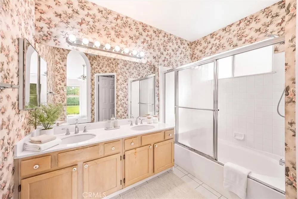 31619 Calle Barcaldo Temecula, CA 92592