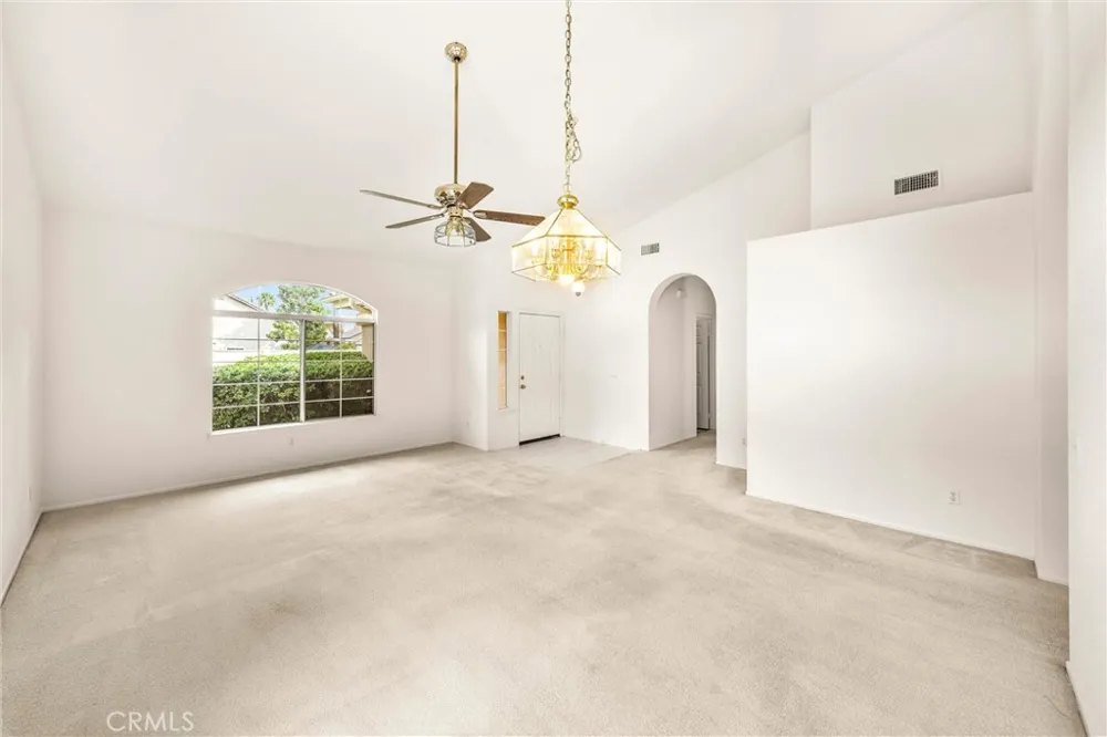 31619 Calle Barcaldo Temecula, CA 92592