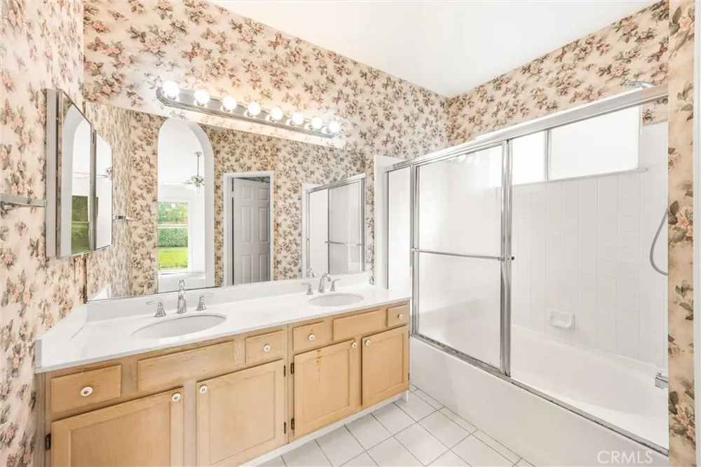 31619 Calle Barcaldo Temecula, CA 92592