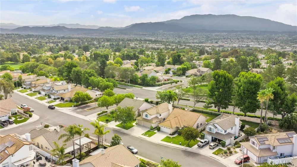 31619 Calle Barcaldo Temecula, CA 92592