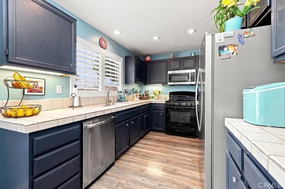 42145 Delmonte Temecula, CA 92591
