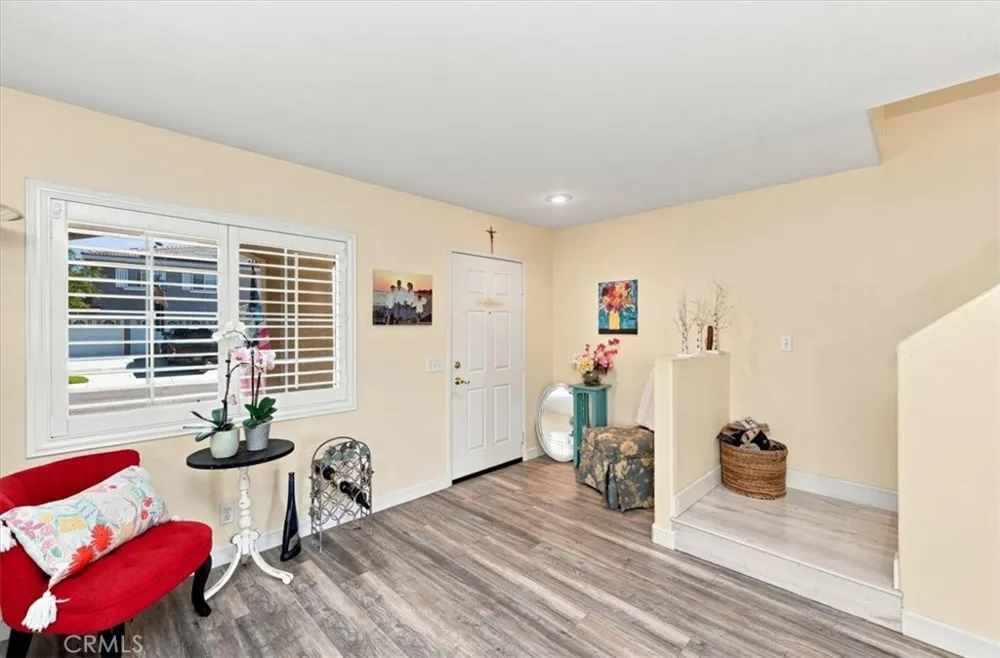 42145 Delmonte Temecula, CA 92591