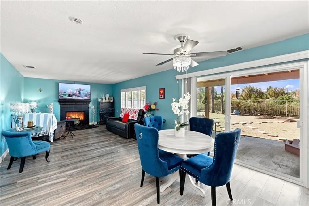 42145 Delmonte Temecula, CA 92591