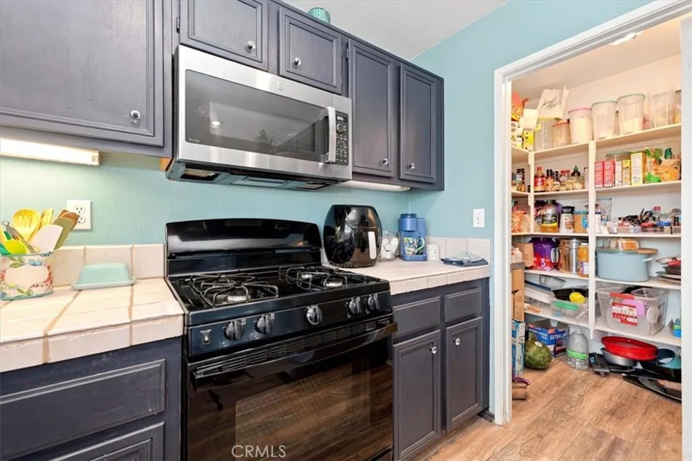 42145 Delmonte Temecula, CA 92591