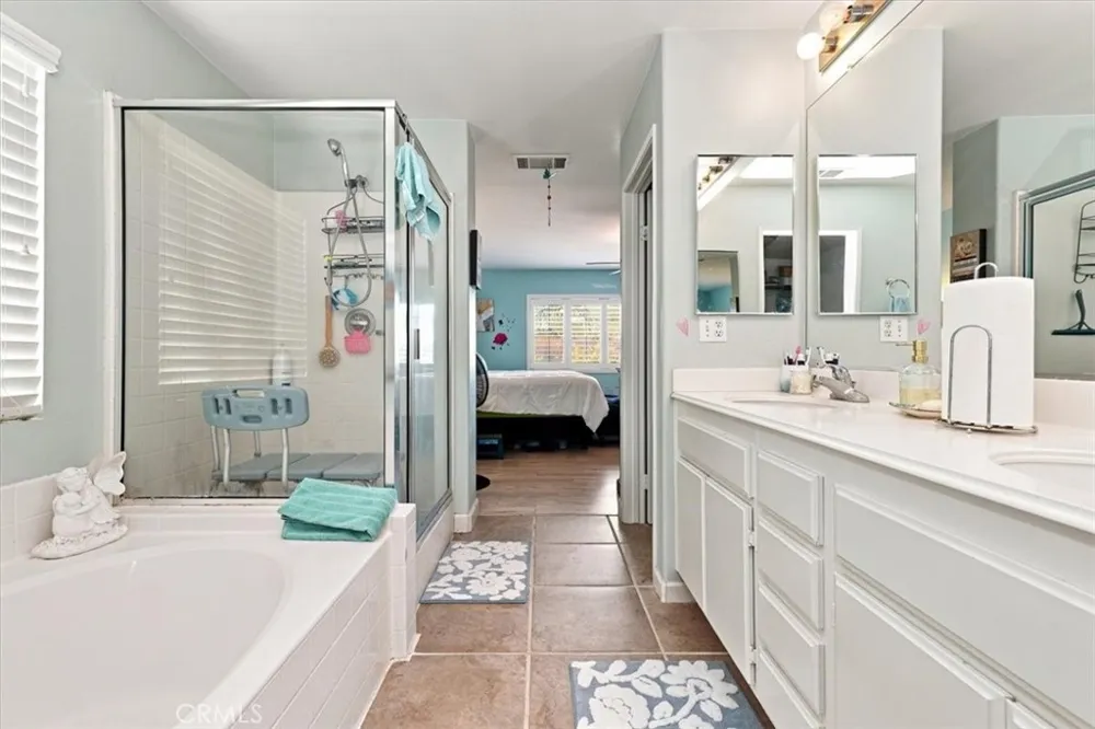 42145 Delmonte Temecula, CA 92591