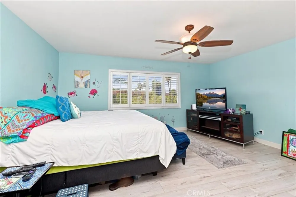 42145 Delmonte Temecula, CA 92591