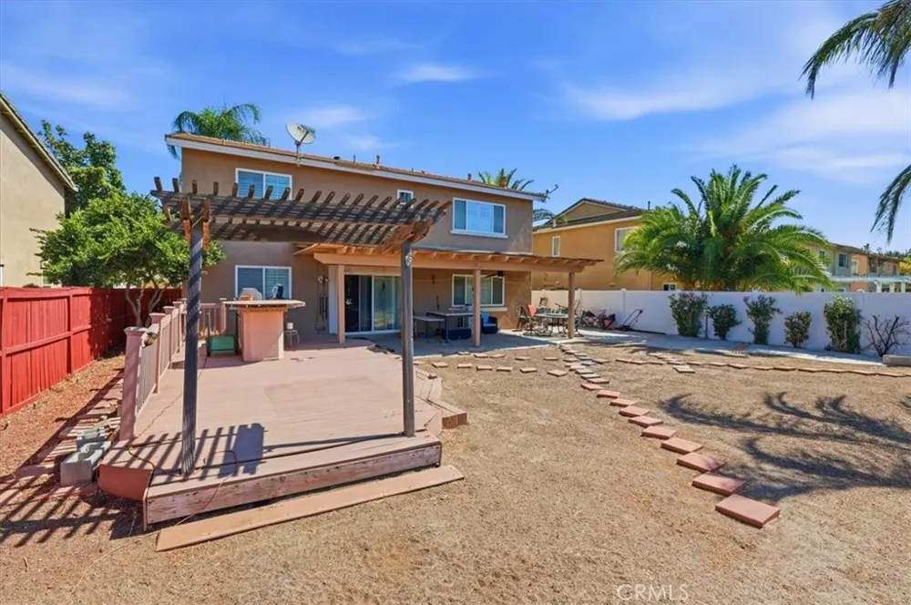 42145 Delmonte Temecula, CA 92591