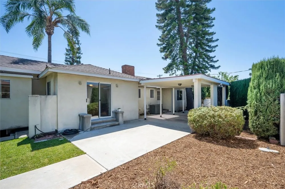16017 Parthenia North Hills, CA 91343